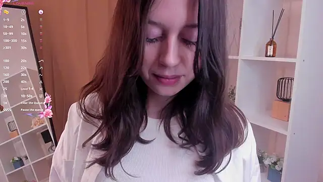 Snapshot of ColetteNeary chatting on December 4, 2025, 3:22 pm ColetteNeary online show from December 4, 2025, 3:22 pm