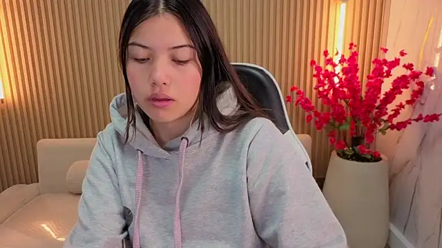 venus velvet tp online show from February 4, 2026, 1:06 pm