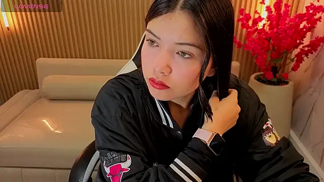 venus velvet tp online show from March 28, 2026, 1:34 pm