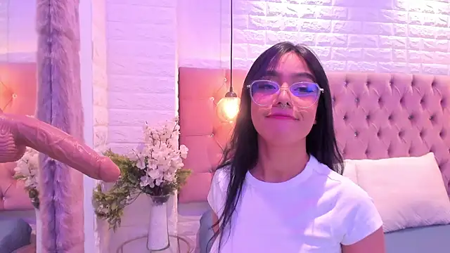 miel 18 online show from January 14, 2026, 3:43 am