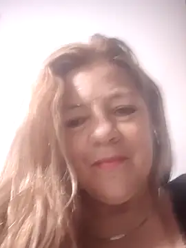 karlaanqui1 online show from April 9, 2026, 9:59 am