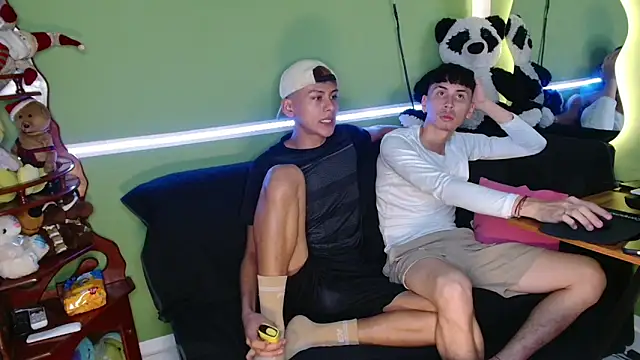 Kurt williams1 online show from November 29, 2025, 9:04 pm