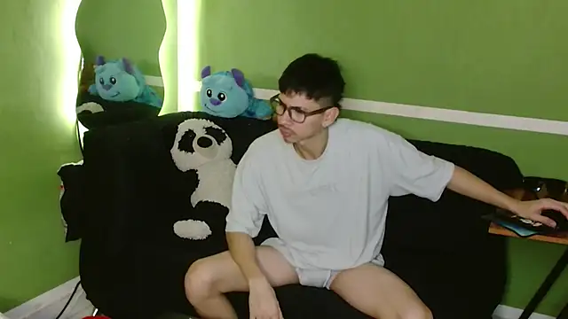 Kurt williams1 online show from February 12, 2026, 11:10 am