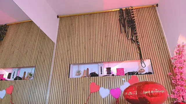  Ashley 777 online show from February 13, 2026, 1:33 pm