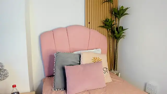 scarlett smith 3 online show from January 16, 2026, 2:59 am