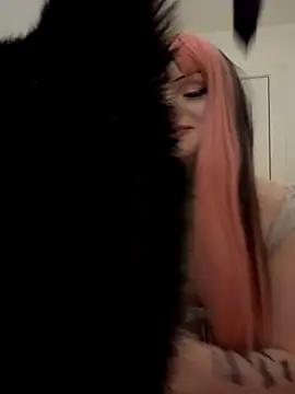 khloekarma online show from November 11, 2025, 4:40 am