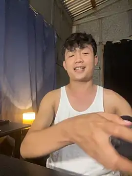 twink alexxx online show from November 11, 2025, 6:03 pm