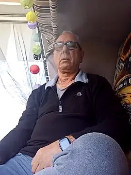 andy-1961 online show from November 20, 2025, 1:45 pm