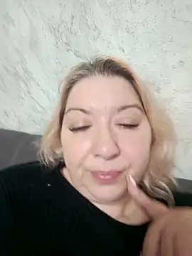 URALS-BOOBS online show from November 11, 2025, 4:02 pm