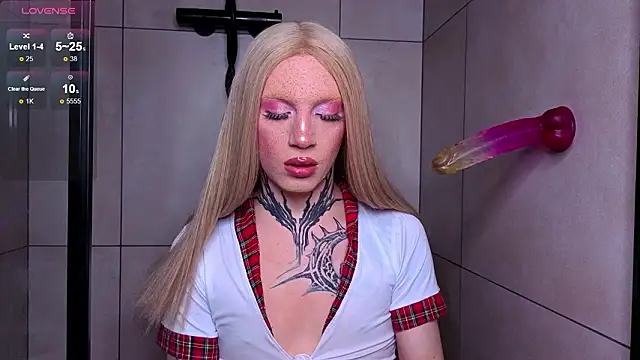 Snapshot of 1lola4ka chatting on February 4, 2026, 2:56 pm 1lola4ka online show from February 4, 2026, 2:56 pm