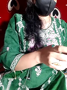 Snapshot of HotGirl23231 chatting on July 17, 2026, 6:05 pm HotGirl23231 online show from July 17, 2026, 6:05 pm
