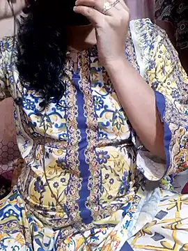 Snapshot of HotGirl23231 chatting on January 18, 2026, 6:00 pm HotGirl23231 online show from January 18, 2026, 6:00 pm