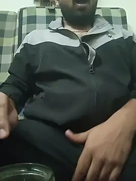 MrToxxic online show from November 23, 2025, 5:12 pm