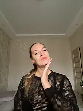 Milana8263 online show from November 16, 2025, 8:30 am