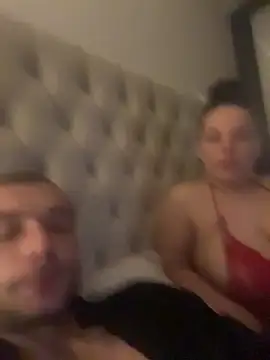 Kinkycouple142 online show from February 11, 2026, 8:41 pm