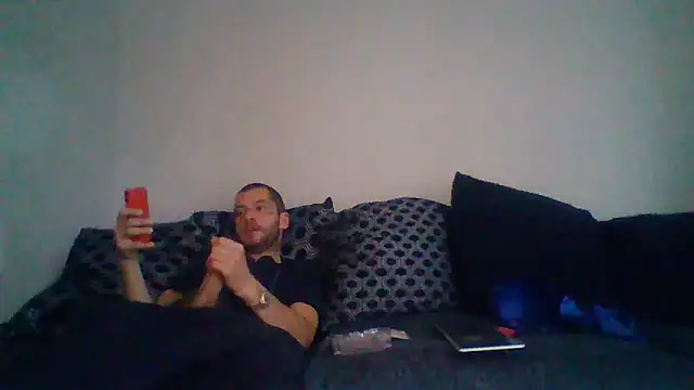 Snapshot of Kinkycouple142 chatting on June 12, 2026, 6:38 pm Kinkycouple142 online show from June 12, 2026, 6:38 pm