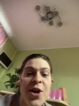 Dona Mafia online show from March 4, 2026, 7:16 am