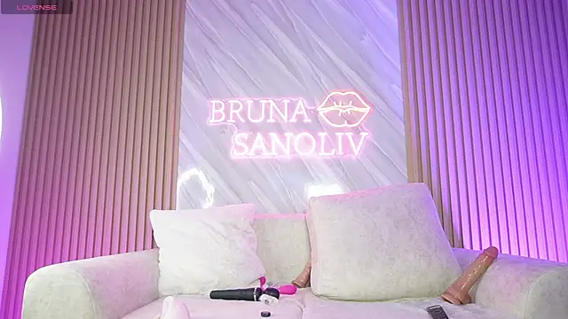 Snapshot of Bruna__Sanoliv chatting on May 16, 2026, 8:57 am Bruna Sanoliv online show from May 16, 2026, 8:57 am
