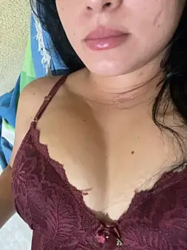 sarinha777 online show from May 28, 2026, 6:03 pm