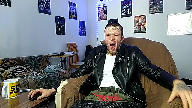 Huntall77 online show from January 15, 2026, 6:39 am