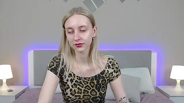 RachaelCute online show from March 26, 2026, 10:57 am