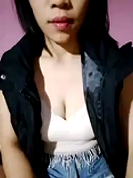 Cloud-wh online show from December 16, 2025, 1:26 pm