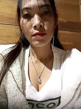 Snapshot of Soursop-op chatting on November 13, 2025, 7:51 pm Soursop-op online show from November 13, 2025, 7:51 pm