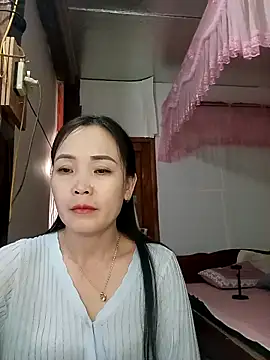 Snapshot of Feeling-hot chatting on February 17, 2026, 3:48 am Feeling-hot online show from February 17, 2026, 3:48 am