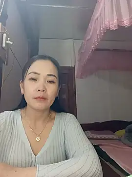 Snapshot of Feeling-hot chatting on February 22, 2026, 1:52 am Feeling-hot online show from February 22, 2026, 1:52 am