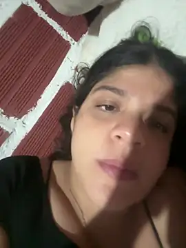 diamore3377 online show from February 19, 2026, 3:58 am