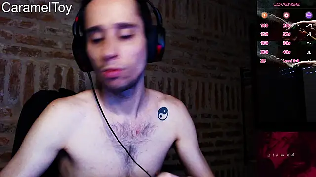 CaramelToy online show from February 17, 2026, 10:07 pm