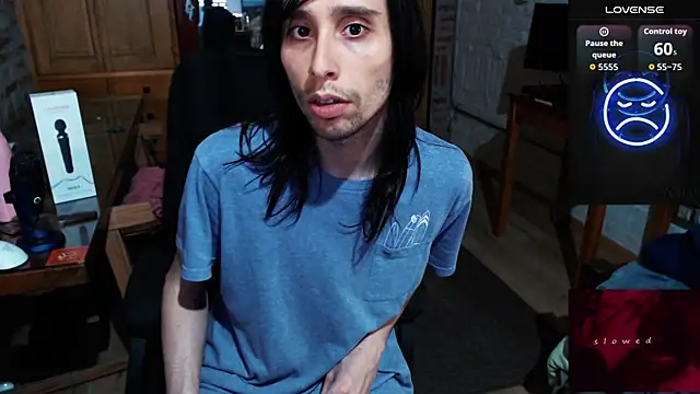 CaramelToy online show from November 15, 2025, 4:16 am