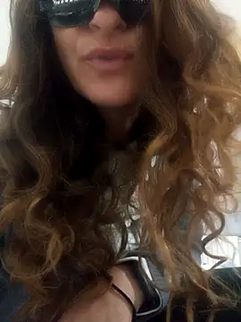 Giorgia13 online show from November 30, 2025, 5:25 pm