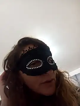 Giorgia13 online show from November 13, 2025, 9:08 pm