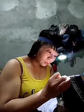 vangkt-cute online show from March 2, 2026, 7:43 pm