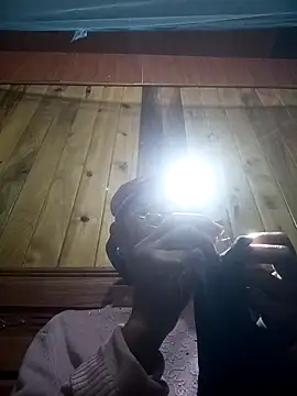 Socola205 online show from November 12, 2025, 1:59 pm