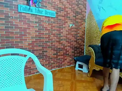 naughty boy Maicoll online show from November 17, 2025, 11:47 am