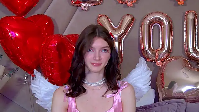 Snapshot of SophiaProve chatting on February 13, 2026, 5:02 pm SophiaProve online show from February 13, 2026, 5:02 pm