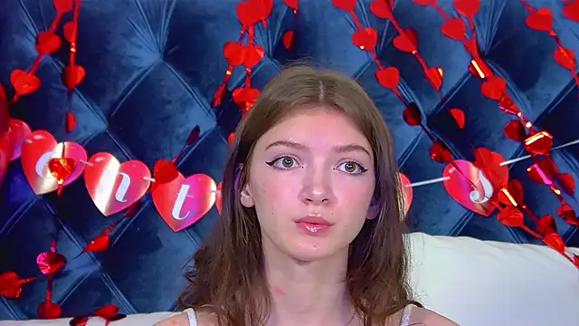 Snapshot of SophiaProve chatting on February 16, 2026, 4:38 pm SophiaProve online show from February 16, 2026, 4:38 pm