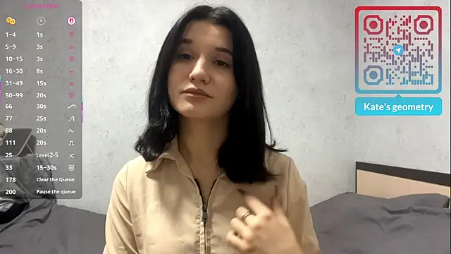 StacySanchez online show from November 11, 2025, 4:13 pm