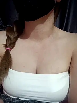 MiHeni online show from April 8, 2026, 4:08 pm