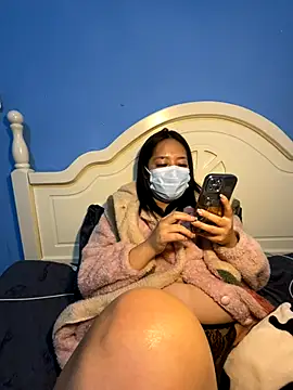 Lily-888 online show from November 18, 2025, 11:46 am