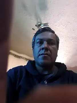 Snapshot of Riki121274 chatting on November 29, 2025, 1:11 pm Riki121274 online show from November 29, 2025, 1:11 pm