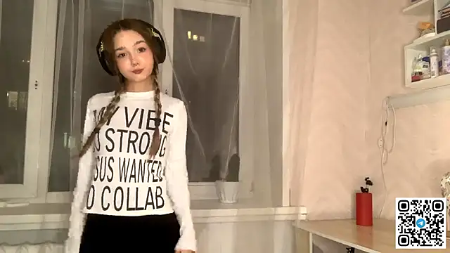 HoaPatton online show from November 12, 2025, 11:14 am