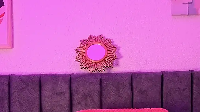 Snapshot of Jedah18 chatting on January 16, 2026, 3:21 am Jedah18 online show from January 16, 2026, 3:21 am