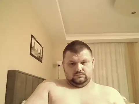 Snapshot of cyrex_monster chatting on February 17, 2026, 7:55 pm cyrex monster online show from February 17, 2026, 7:55 pm