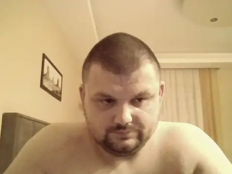 Snapshot of cyrex_monster chatting on March 4, 2026, 5:10 pm cyrex monster online show from March 4, 2026, 5:10 pm