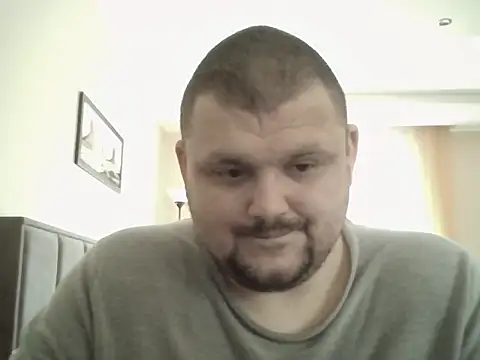 Snapshot of cyrex_monster chatting on February 7, 2026, 12:57 pm cyrex monster online show from February 7, 2026, 12:57 pm