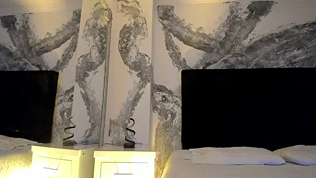 lilithDraven  online show from March 6, 2026, 3:56 am