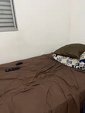 Lucasjandre online show from November 24, 2025, 11:27 pm